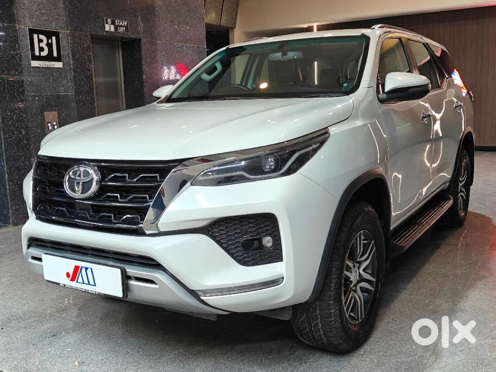 Toyota Fortuner 4x2 At 2.8 Diesel, 2022, Diesel