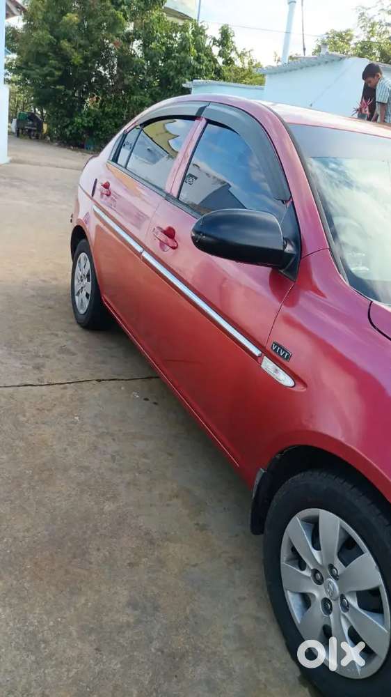 Hyundai Verna 1.6 2010
