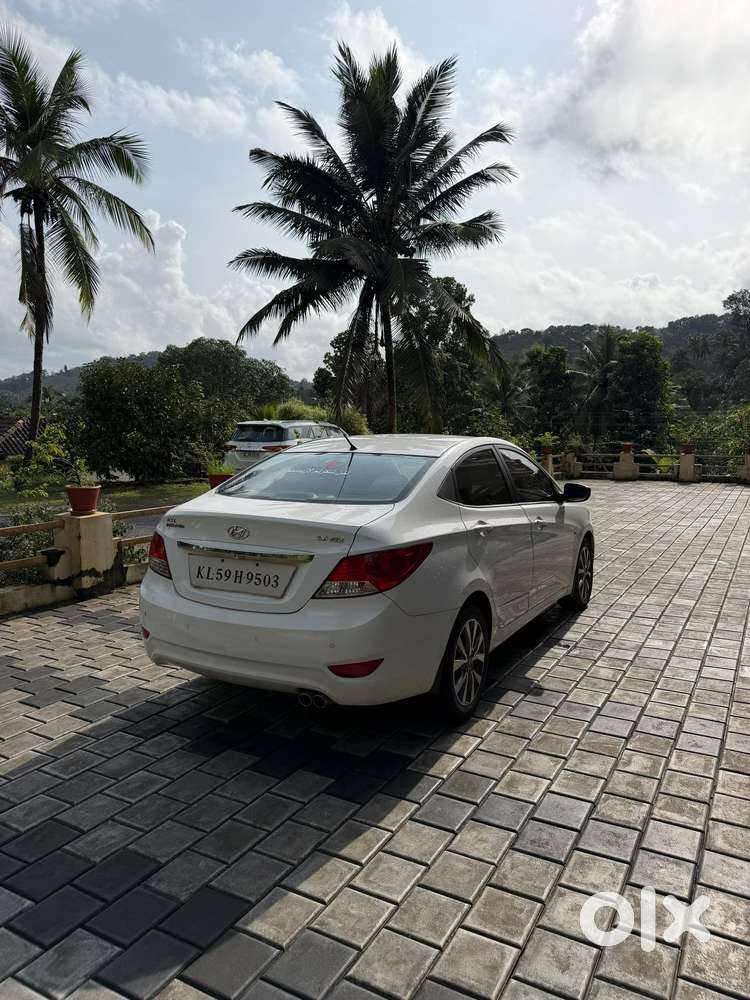 Hyundai Verna Vtvt 1.6 Sx, 2014, Petrol