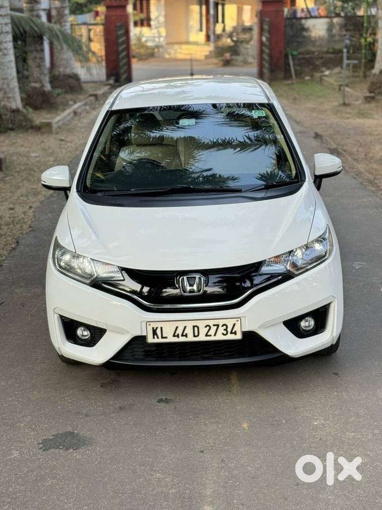 Honda Jazz V Automatic, 2015, Petrol