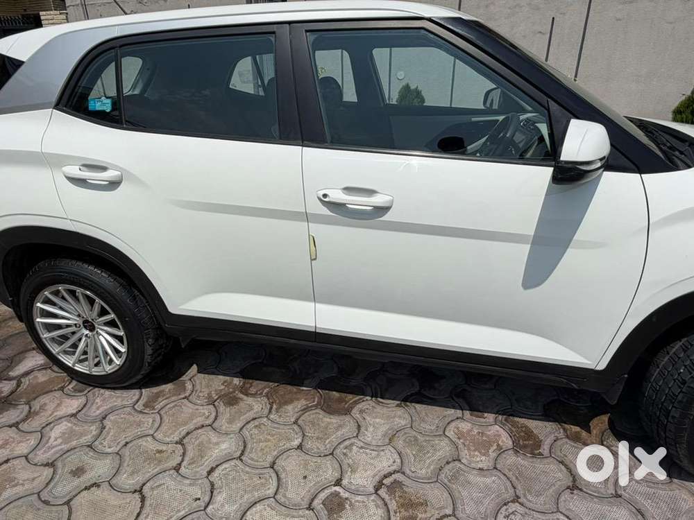 Creta  E Variant