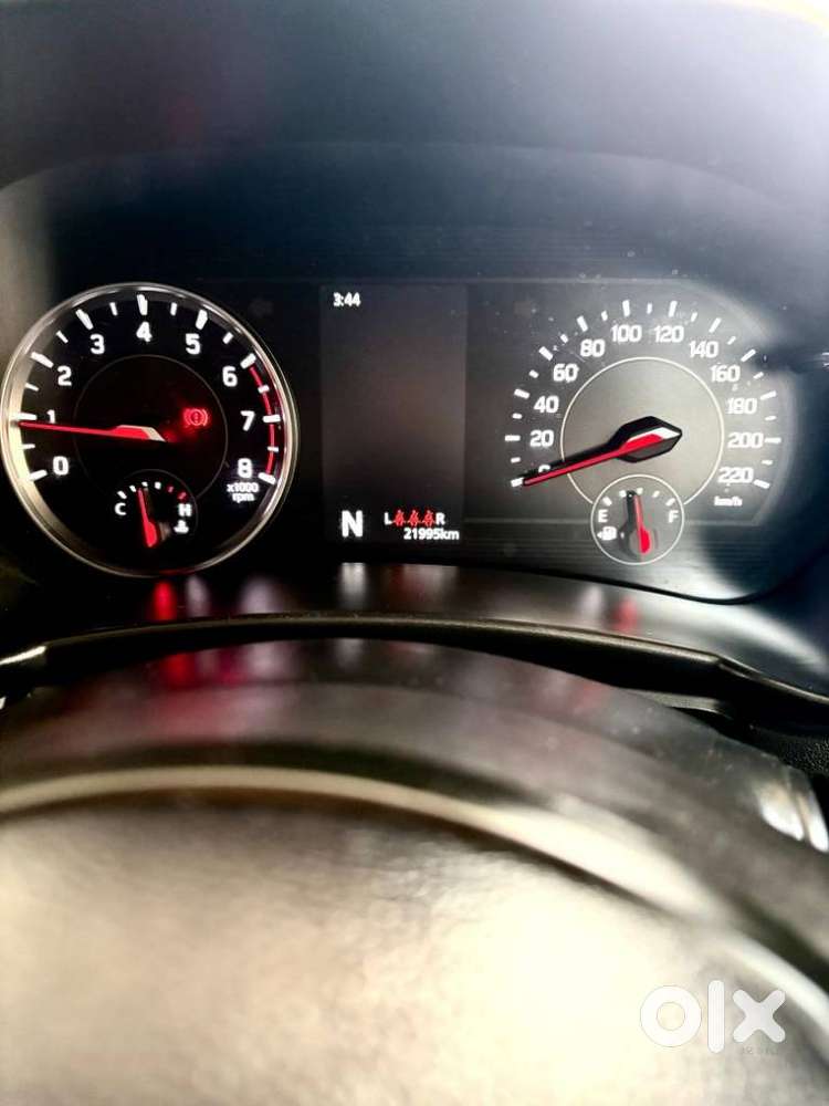 Maruti Suzuki Swift Zxi Plus Amt Dual Tone, 2024, Petrol