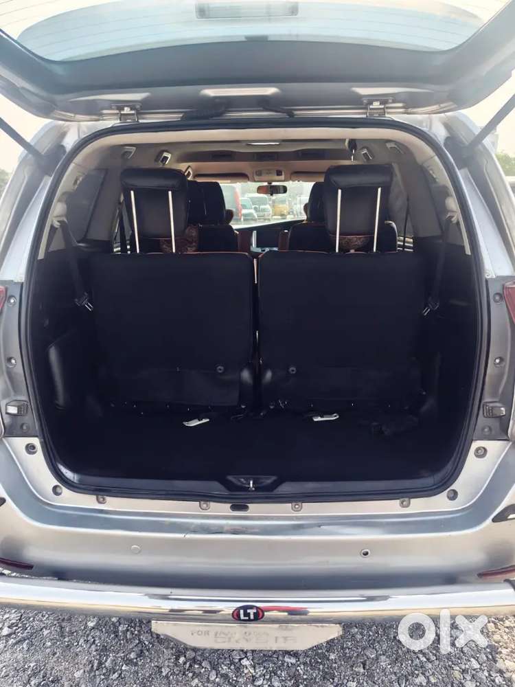 Toyota Innova Crysta 2019