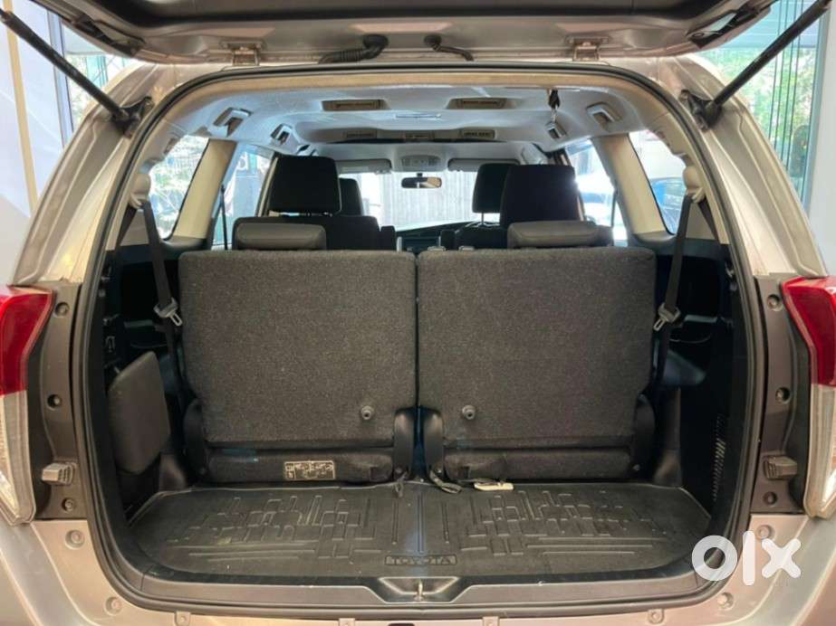 Toyota Innova Crysta 2.4 Gx Mt, 2016, Diesel