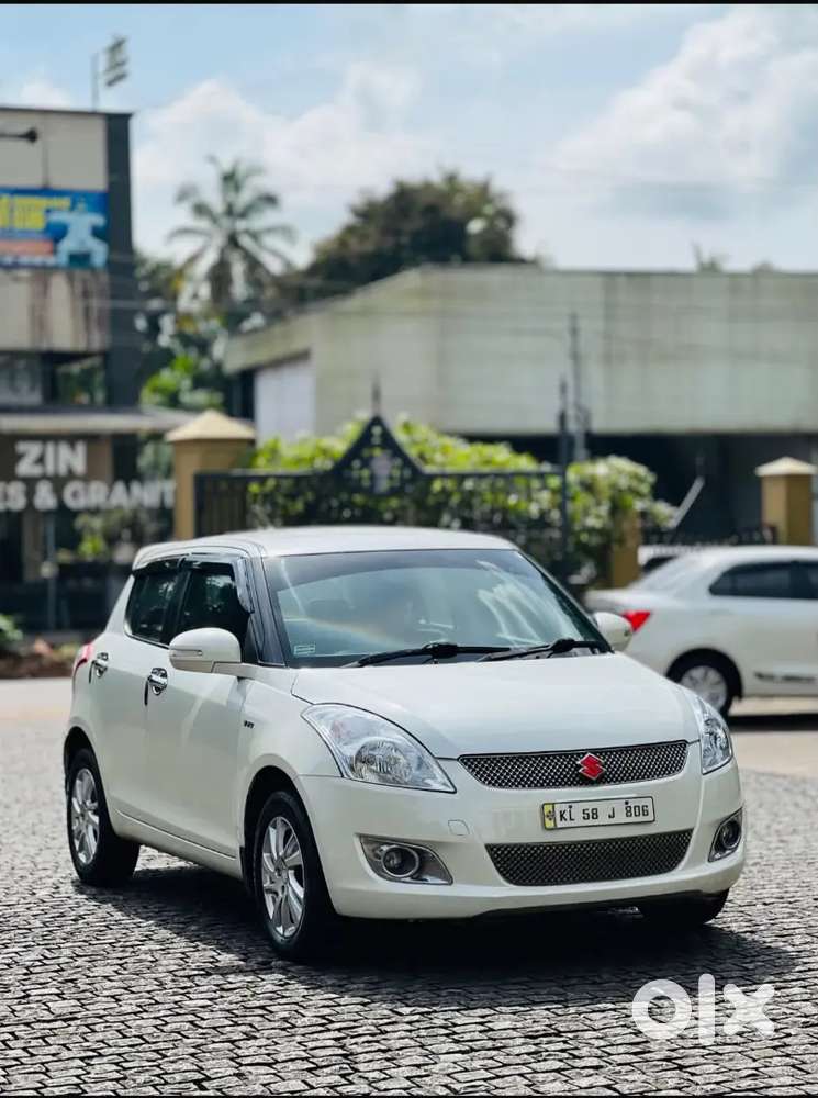 Maruti Suzuki Swift Zxi 2012