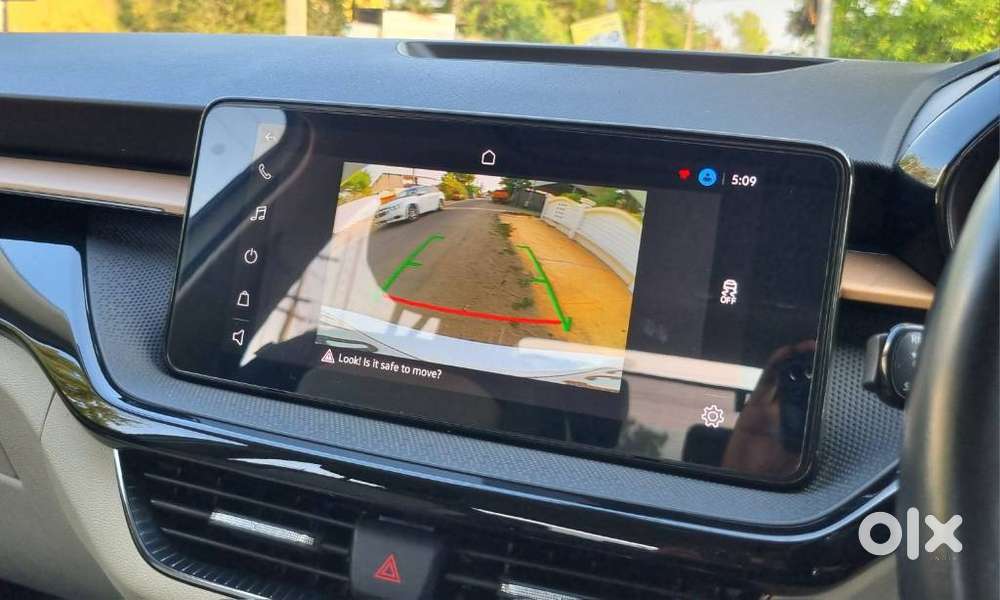 Skoda Slavia 1.0 Tsi Style At, 2022, Petrol