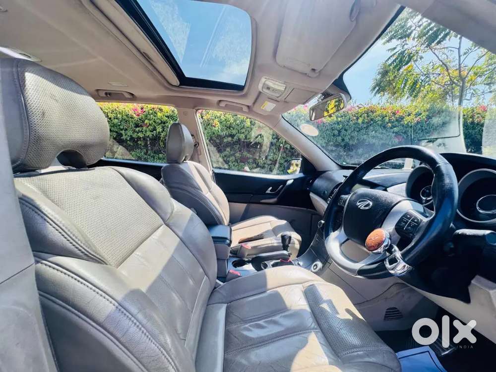 Mahindra Xuv500 2015 Diesel Well Maintained Paid Vip No.