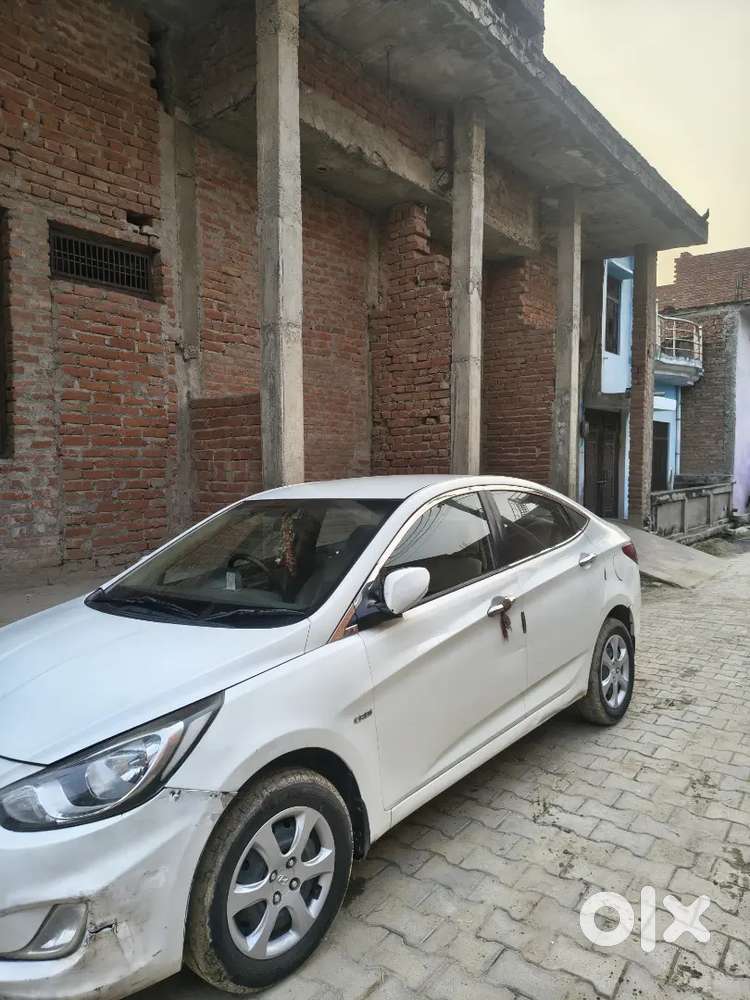 Hyundai Verna Diesel Manual 2012 Variant