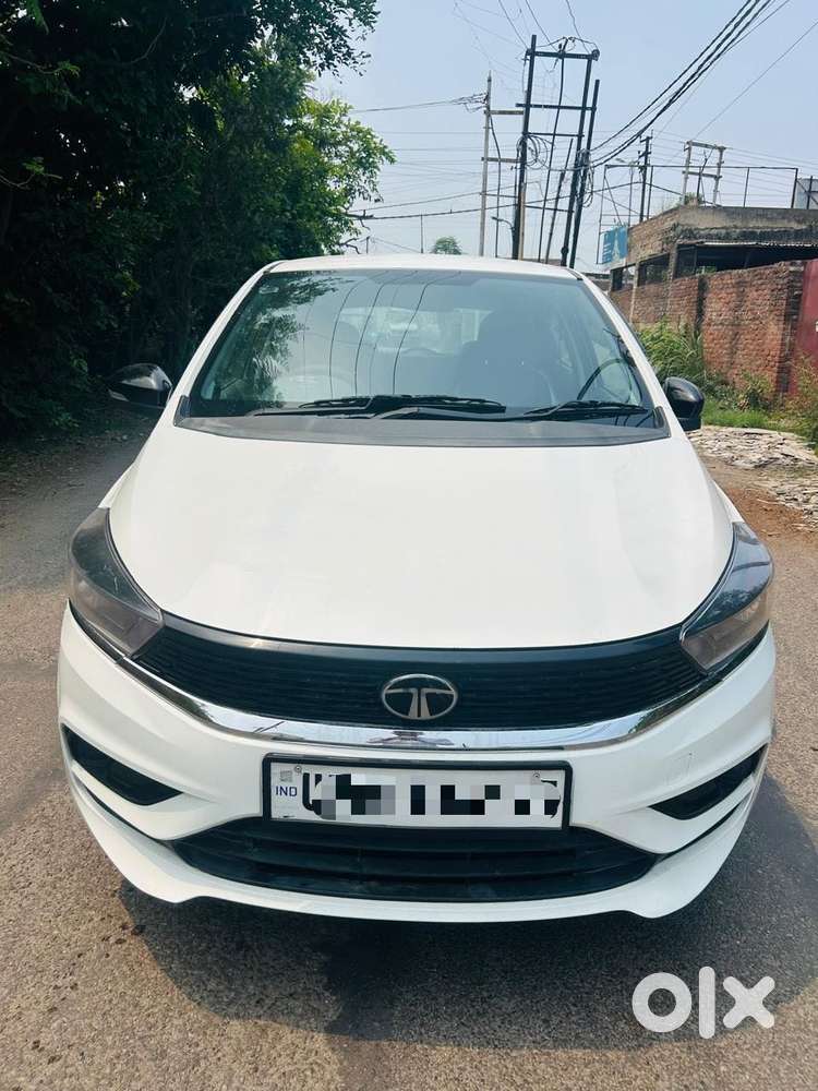 Tata Tiago 1.2 Revotron Xt (o), 2025, Petrol