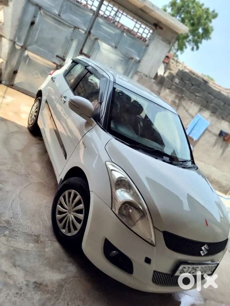 Maruti Suzuki Swift 2012