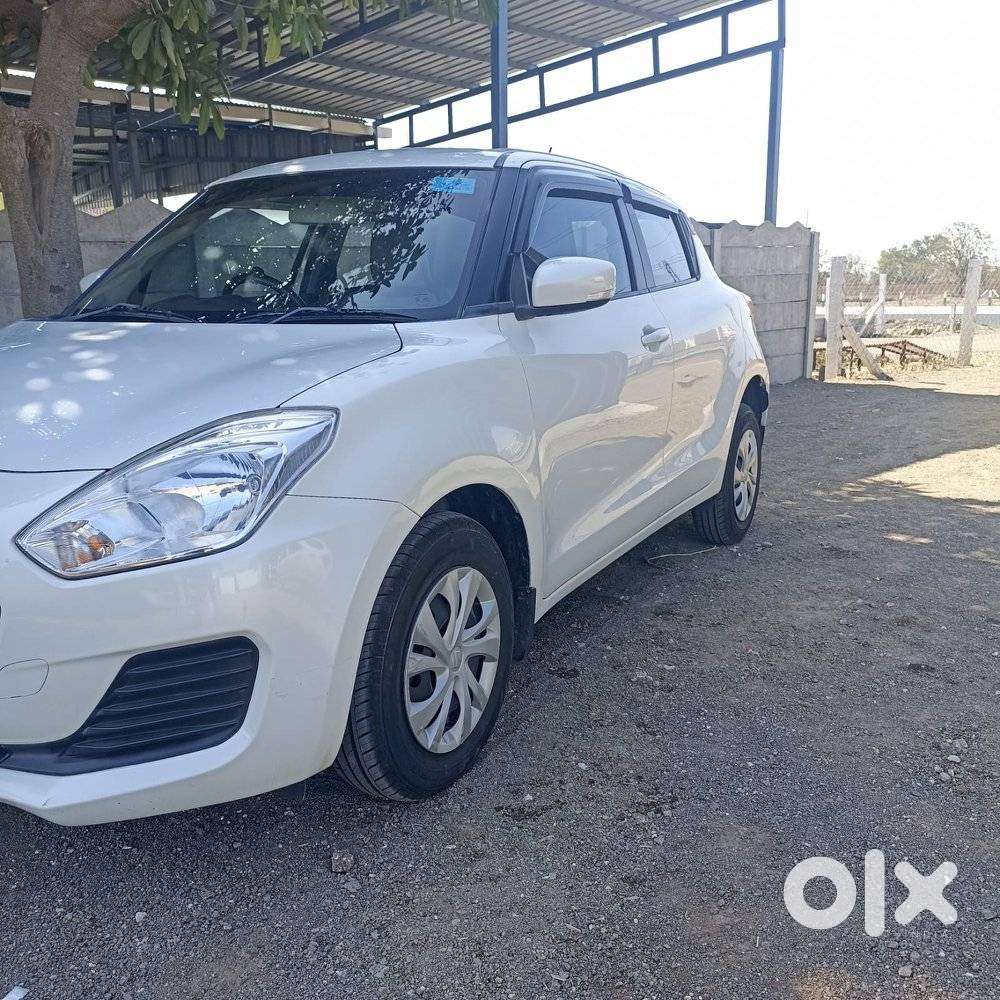 Maruti Suzuki Swift Amt Vxi, 2020, Petrol