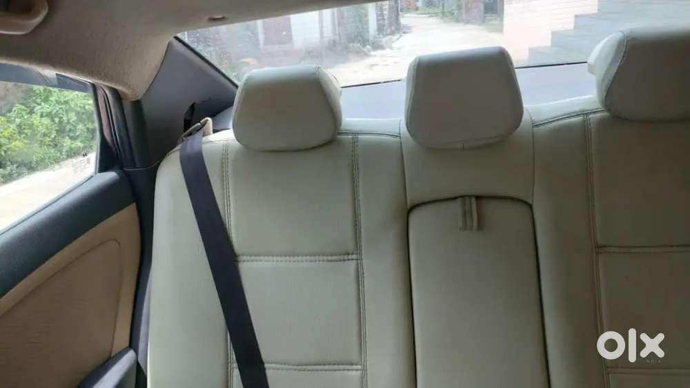 Hyundai Verna 2011