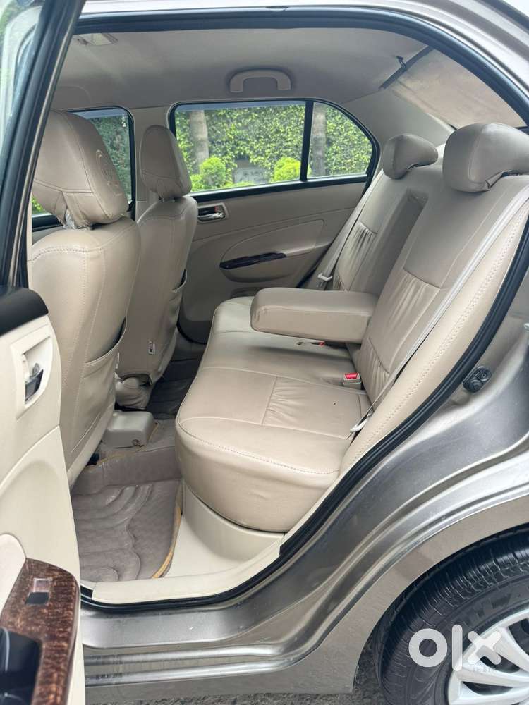 Maruti Suzuki Swift Dzire Vxi Optional, 2017, Petrol