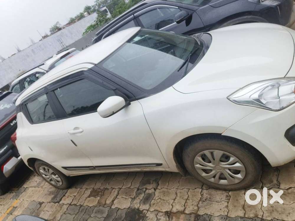 Maruti Suzuki Swift, 2023, Petrol