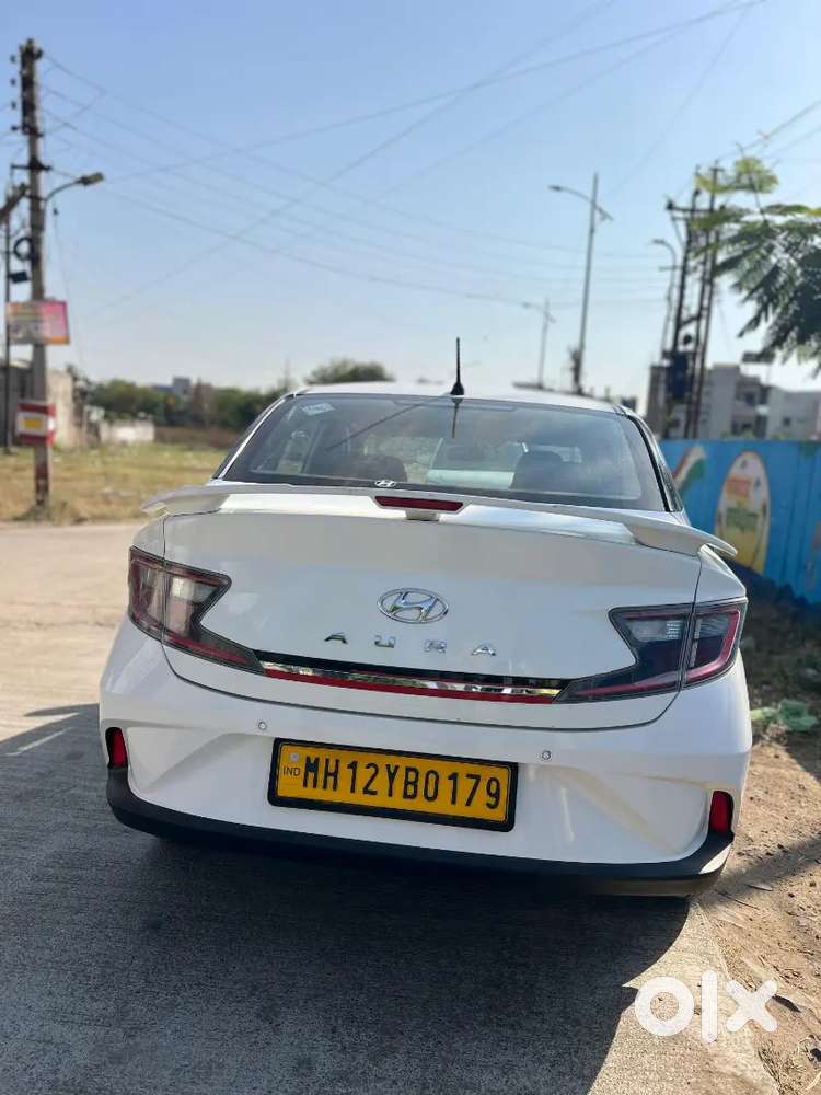 Hyundai Aura 2025 Cng &  8000 Km Driven