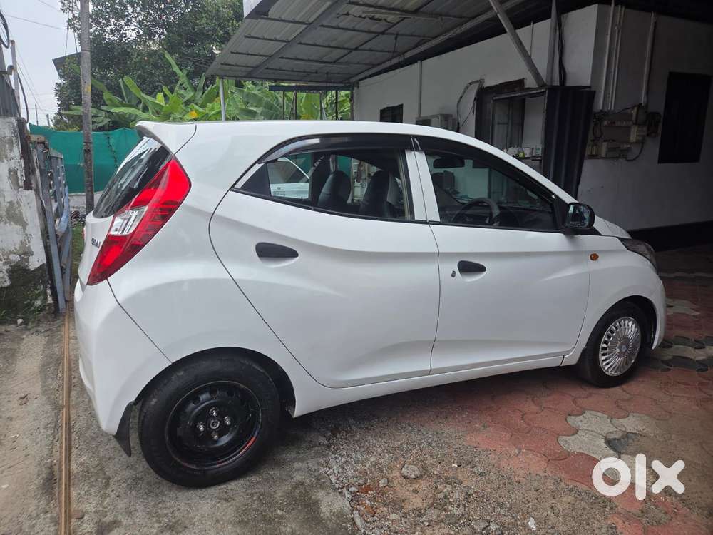 Hyundai Eon Era +, 2018, Petrol