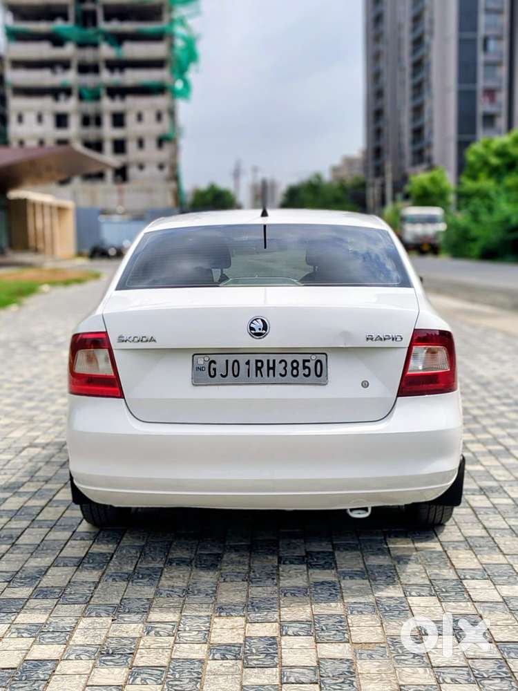 Skoda Rapid 1.6 Tdi Ambition Plus, 2014, Diesel