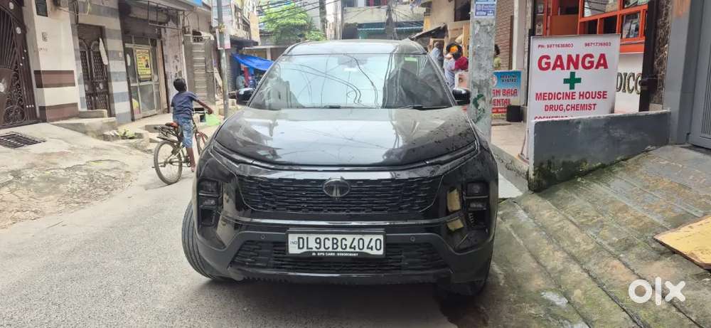 Tata Safari Dark 2024