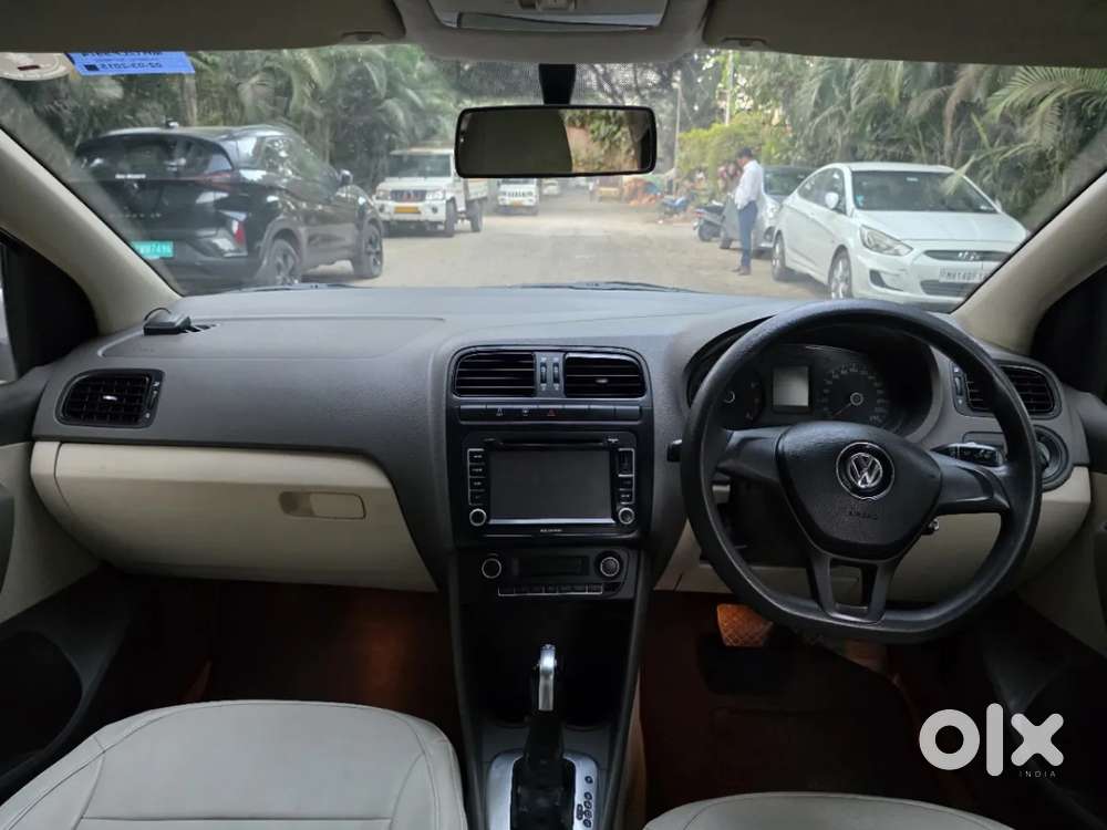 Volkswagen Vento 1.2 Tsi Comfortline At, 2015, Petrol
