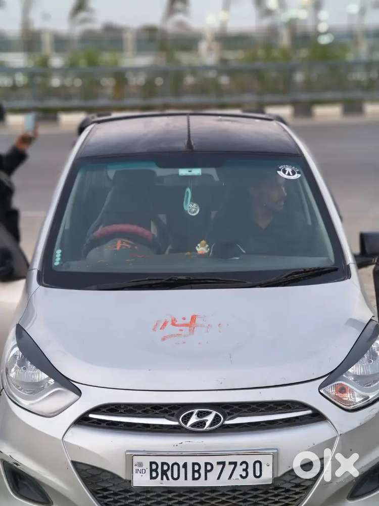 Hyundai I10 Sportz 2013 Petrol