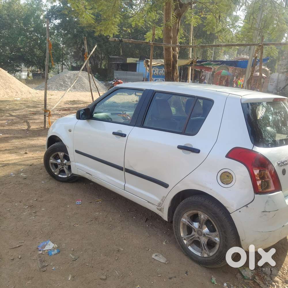 Maruti Suzuki Swift 2009 Petrol Well Maintained