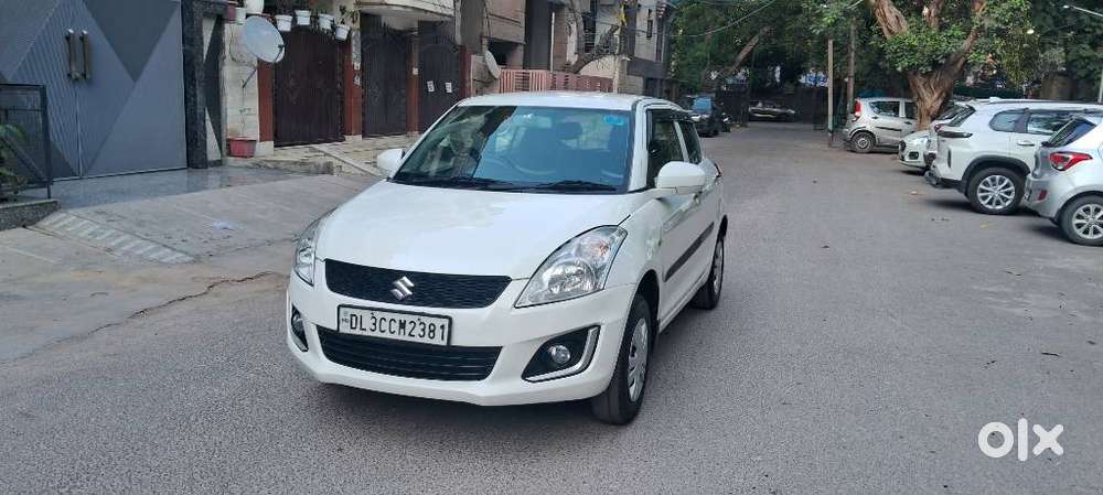 Maruti Suzuki Swift Lxi Optional-o, 2017, Cng & Hybrids