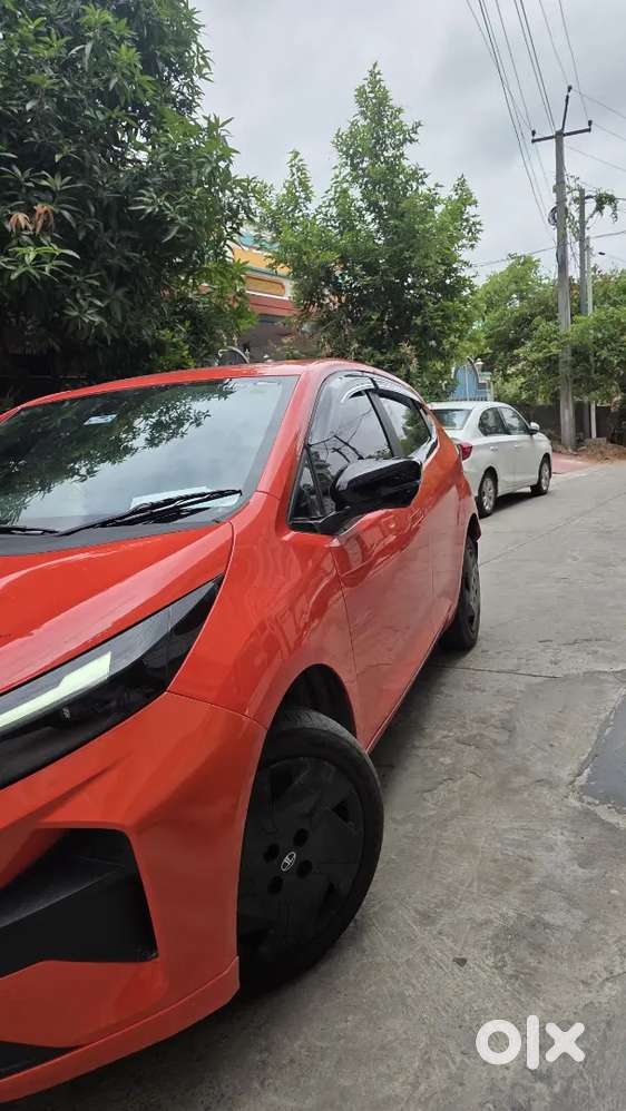Tata Altroz 1.2 Xz Plus Petrol 2025