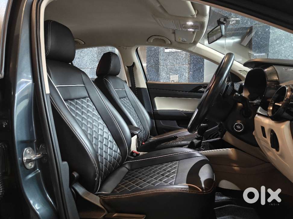 Skoda Slavia 1.0 Ambition Tsi At, 2023, Petrol