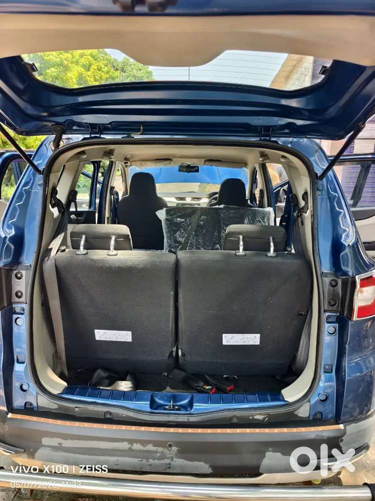 Renault Triber Gari Hai 7 Seater New Condition Mai Hai