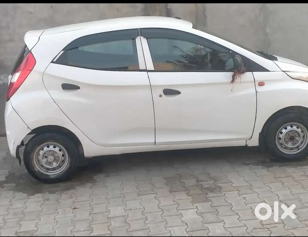 Hyundai Eon 2016 Petrol Well Maintained