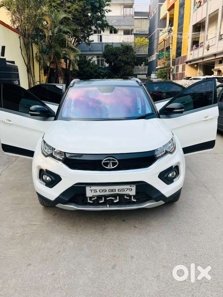 Tata Nexon Xz +s Showroom Track Completely