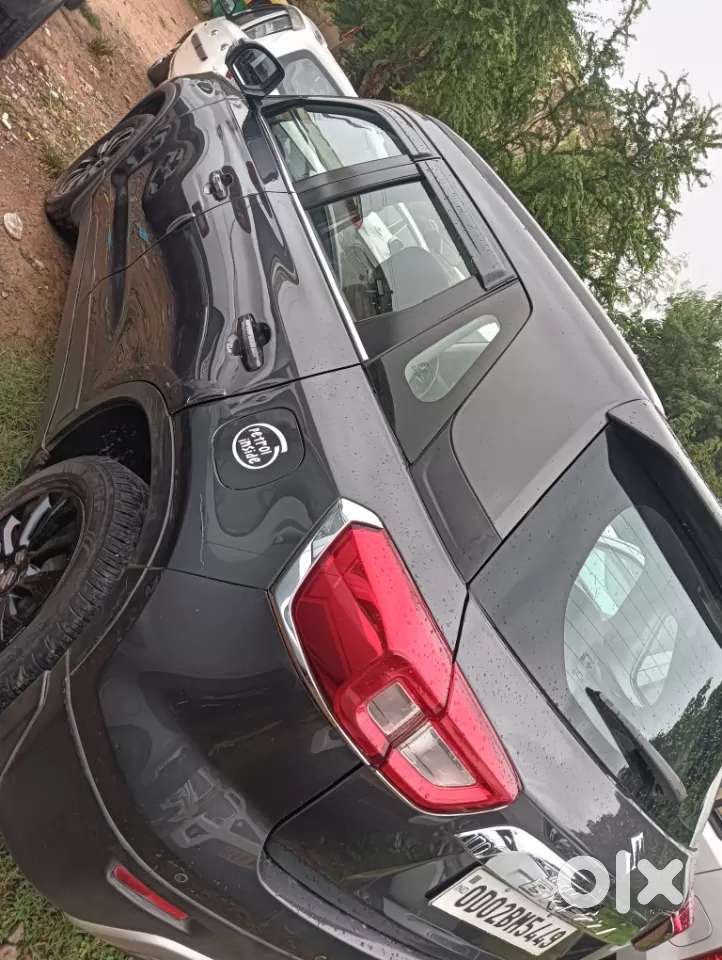 Maruti Suzuki Vitara Brezza 1.5 Zxi, 2021, Petrol