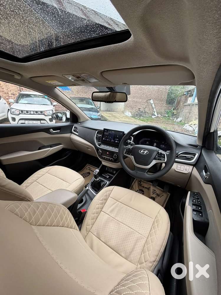 Hyundai Verna 1.5 Sx Petrol Mt, 2022, Petrol
