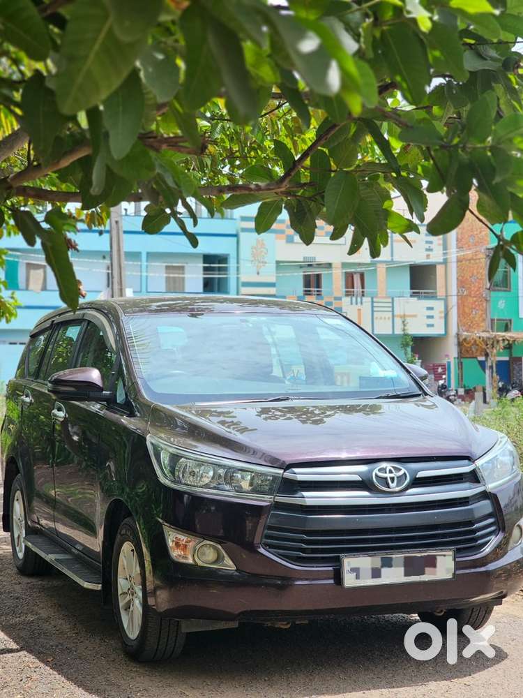 Toyota Innova Crysta 2017