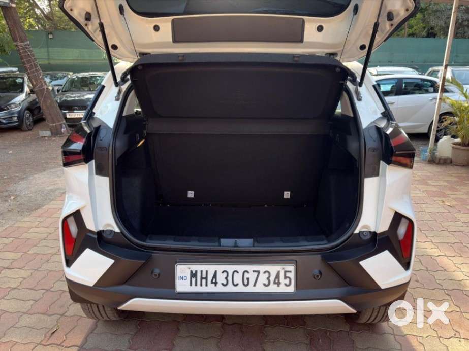 Tata Nexon Creative Plus S 1.2 Revotron Petrol 6 Amt Dt, 2024, Diese..