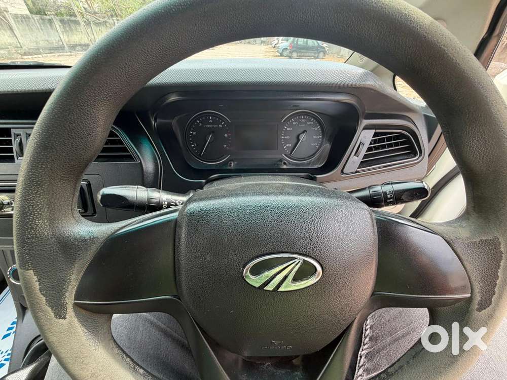 Mahindra Marazzo M2, 2022, Diesel