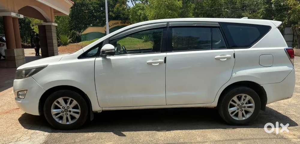 Innova Crysta For Sale 2017 Model
