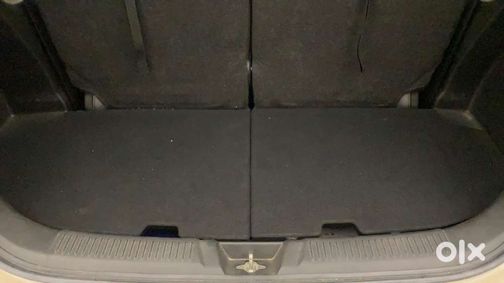 Maruti Suzuki Xl6 Alpha At, 2021, Petrol