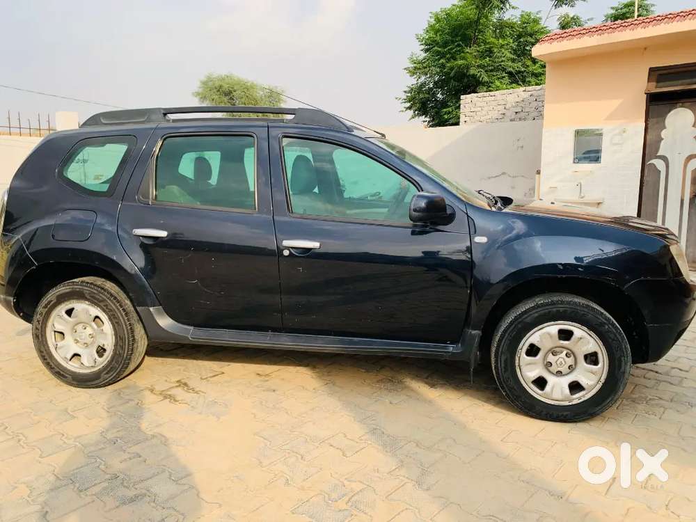 Renault Duster 2013/14 Model 
Diesel 173000