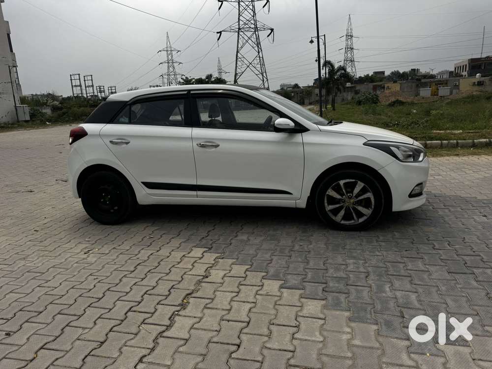Hyundai I20 Diesel Asta Option, 2015, Diesel