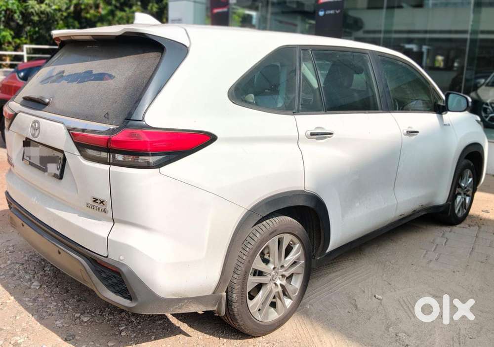 Toyota Innova Hycross 2.0 Zx Hybrid 7 Str, 2024, Electric