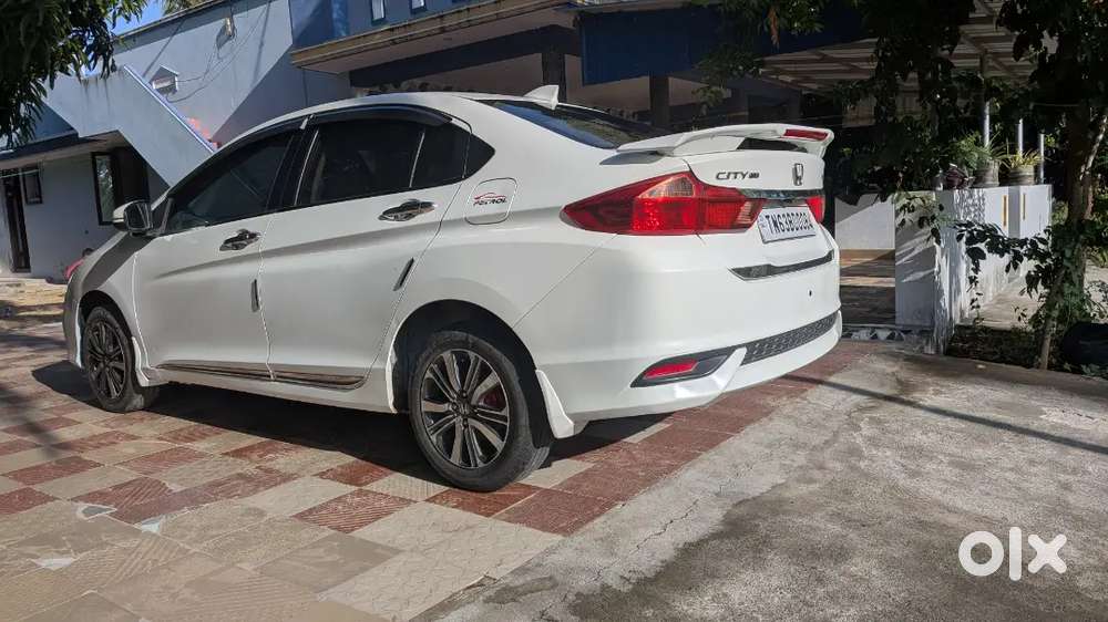 Honda City V Petrol 2018