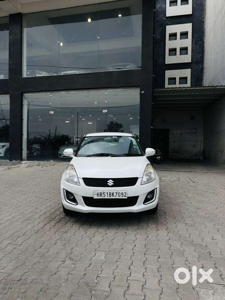 Maruti Suzuki Swift 1.2 Vxi (o), 2016, Petrol