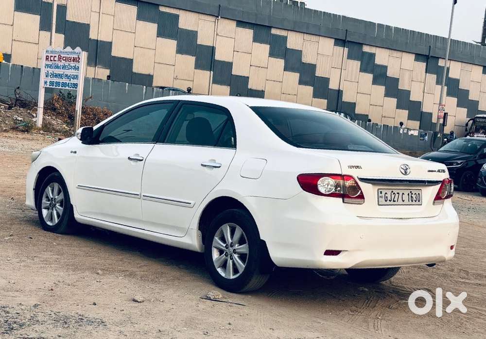 Toyota Corolla Altis 2010-2013 Diesel D4dg, 2011, Diesel