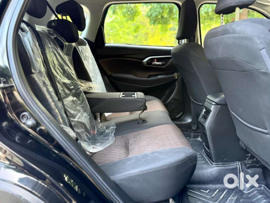 Toyota Urban Cruiser Hyryder 1.5 S Hybrid, 2025, Petrol