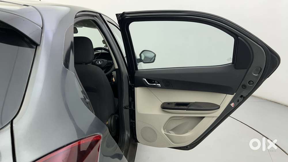 Tata Tiago Xza Plus, 2022, Petrol