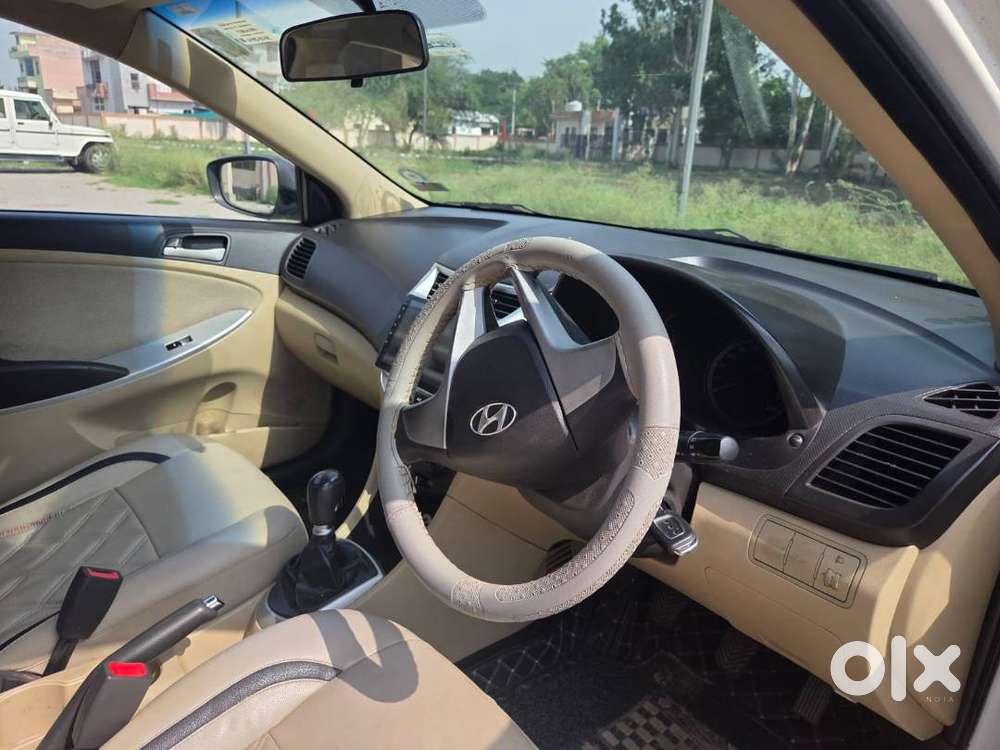 Hyundai Verna Fluidic 1.4 (2014) – Well Maintained  Genuine Car