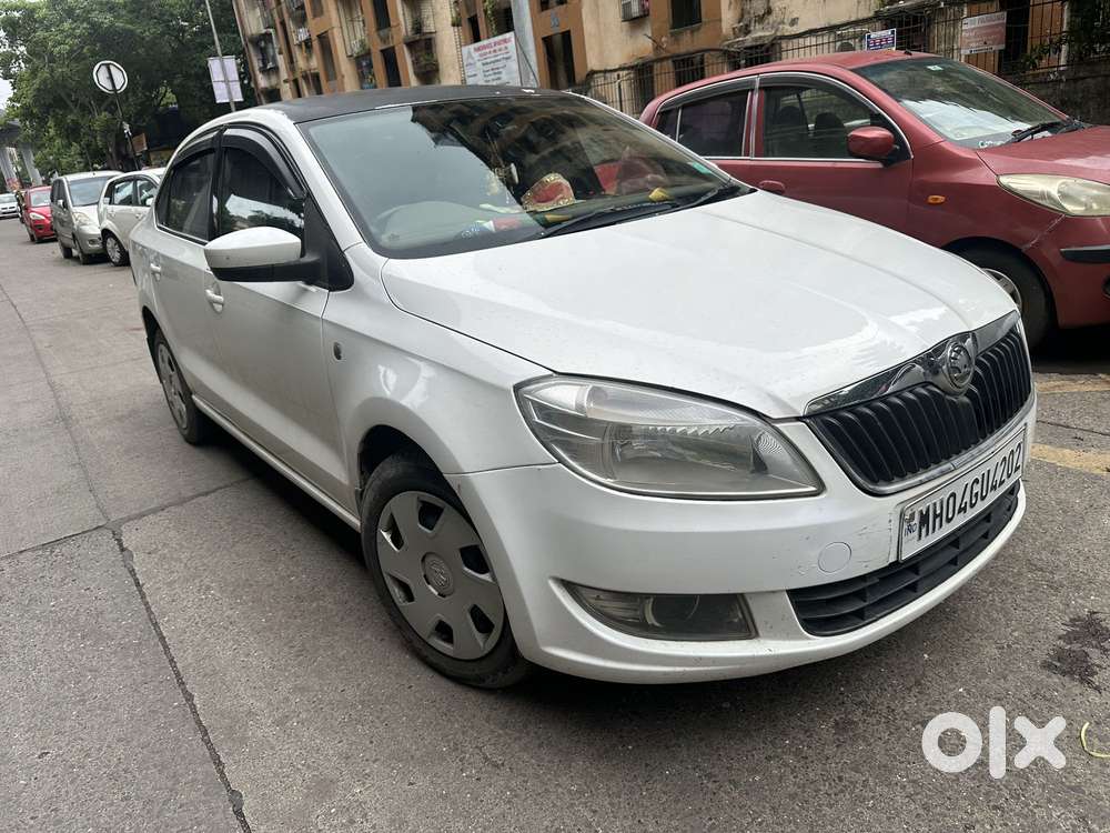 Skoda Rapid 1.6 Mpi Ambition, 2015, Petrol