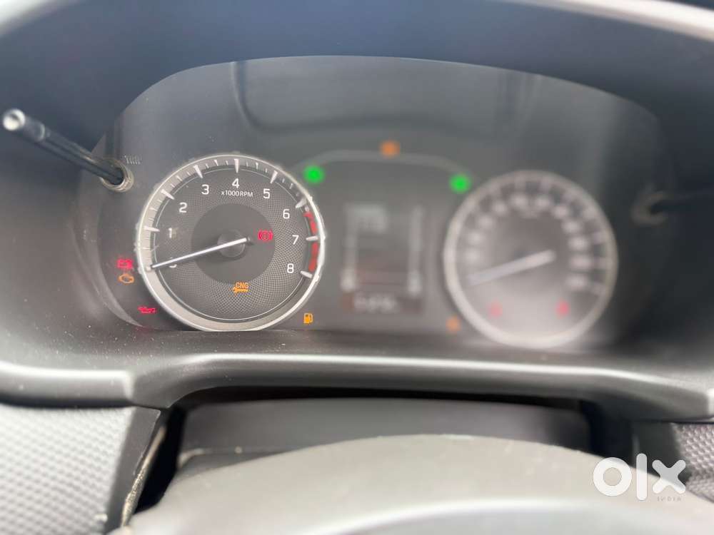 Maruti Suzuki Brezza 1.5 Lxi Cng, 2023, Cng & Hybrids