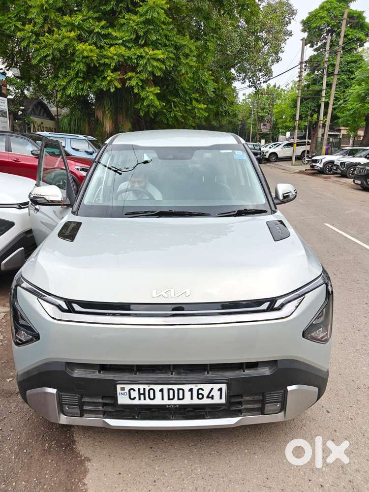 Kia Carens Clavis Htk, 2026, Petrol